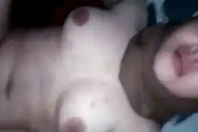 Bokep Indo Genjot Memek Mulus Adek Jilbab Coklat